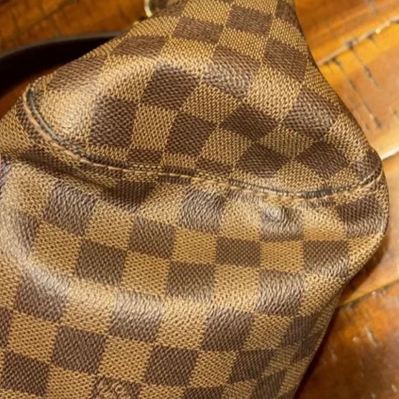 LOUIS VUITTON Portobello Bag - Picture 6 of 13